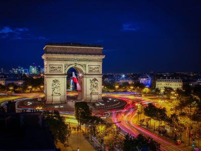 ekskurziia-do-paris Триумфалната арка в Париж, Франция, един от най-известните монументи в Европа